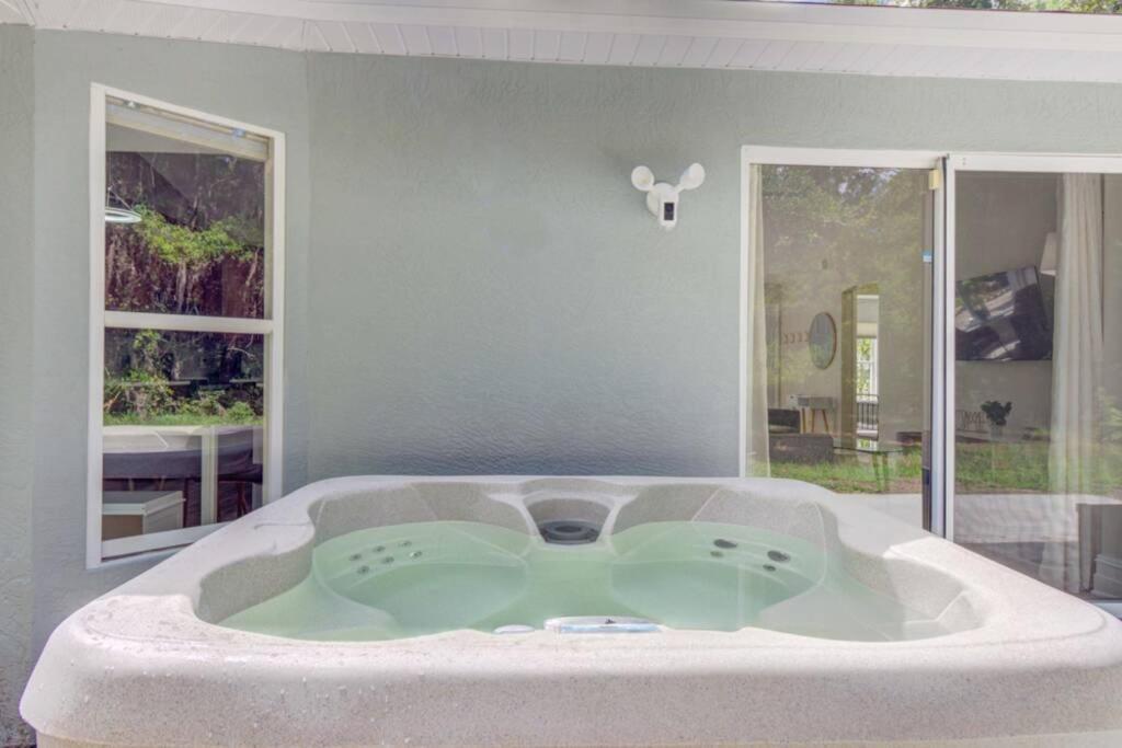 Hot Tub, Breakfast, Game Room, & Close To Beaches North Port Esterno foto