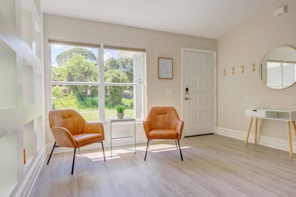 Hot Tub, Breakfast, Game Room, & Close To Beaches North Port Esterno foto