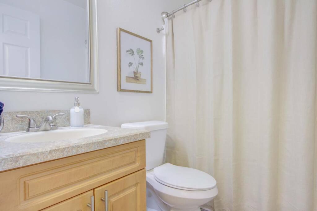 Hot Tub, Breakfast, Game Room, & Close To Beaches North Port Esterno foto